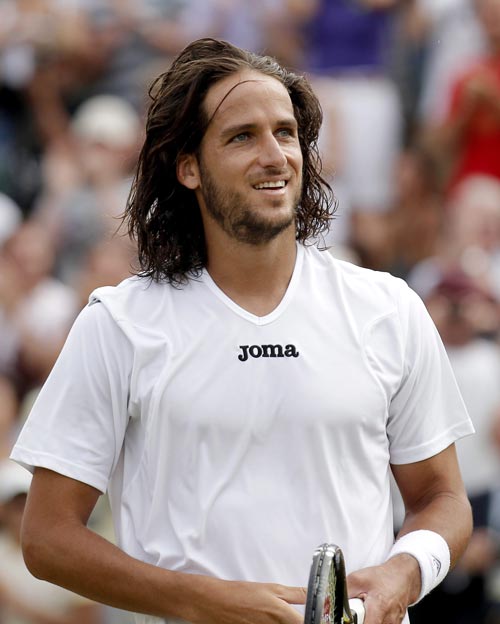Feliciano Lopez, combines tradition with style