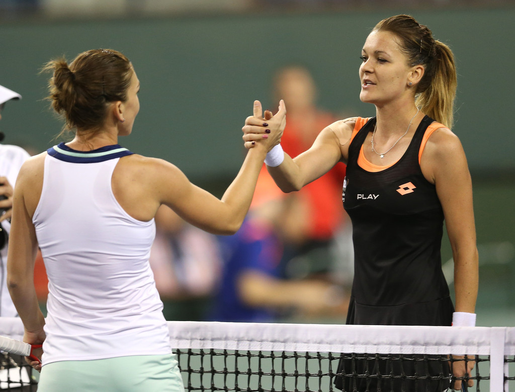 Agnieszka Radwanska and Simona Halep Agnieszka Radwanska and Simona Halep