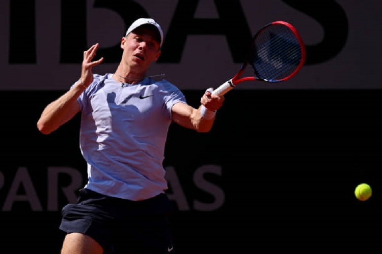 Canada's Shapovalov upsets Fritz to reach Vienna Open quarter-finals