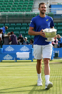 Steve Johnson Captures Nottingham Crown