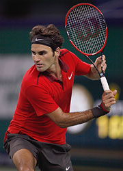 Federer advances to the quarter-finals in Shanghai